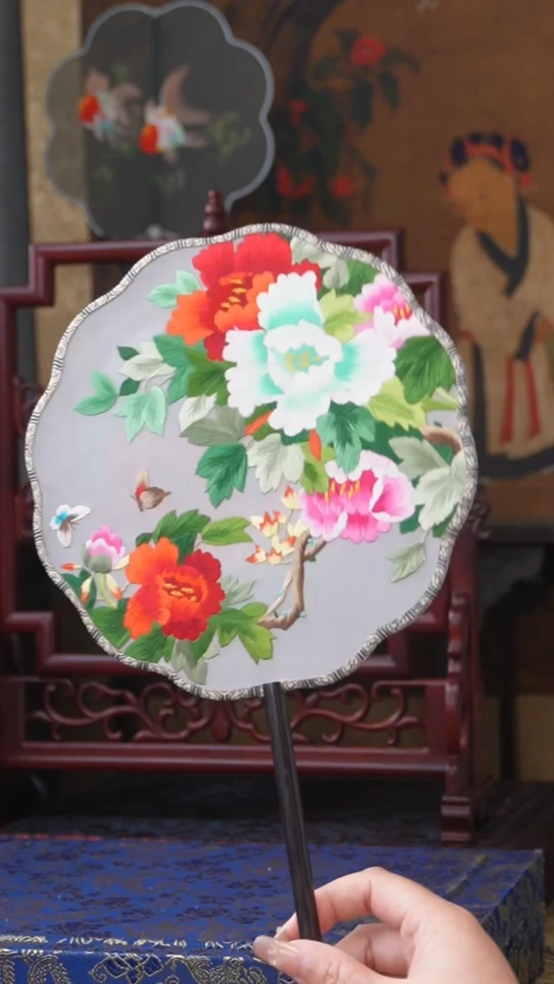刺绣团扇-双面绣花非遗