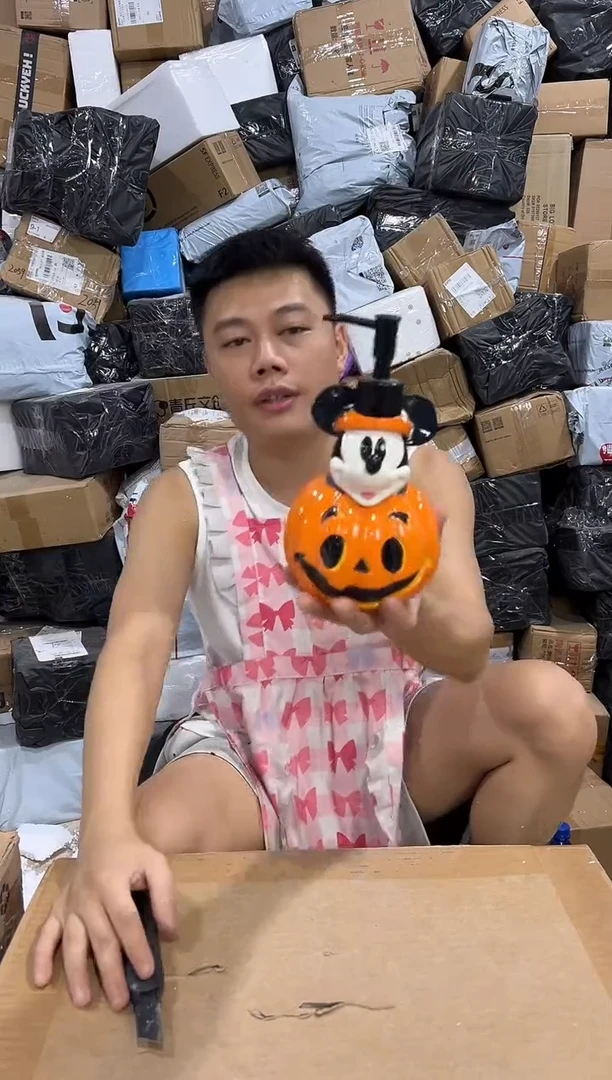 瓷片南瓜米奇按压瓶 树脂