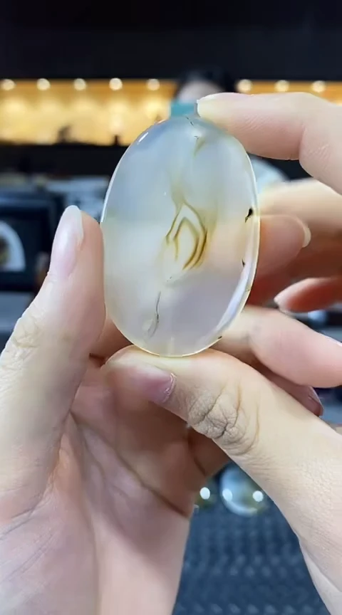 未镶嵌颈饰玛瑙/玉髓梦****.玛瑙