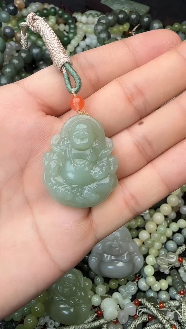 颈饰未镶嵌和田玉拍一发一