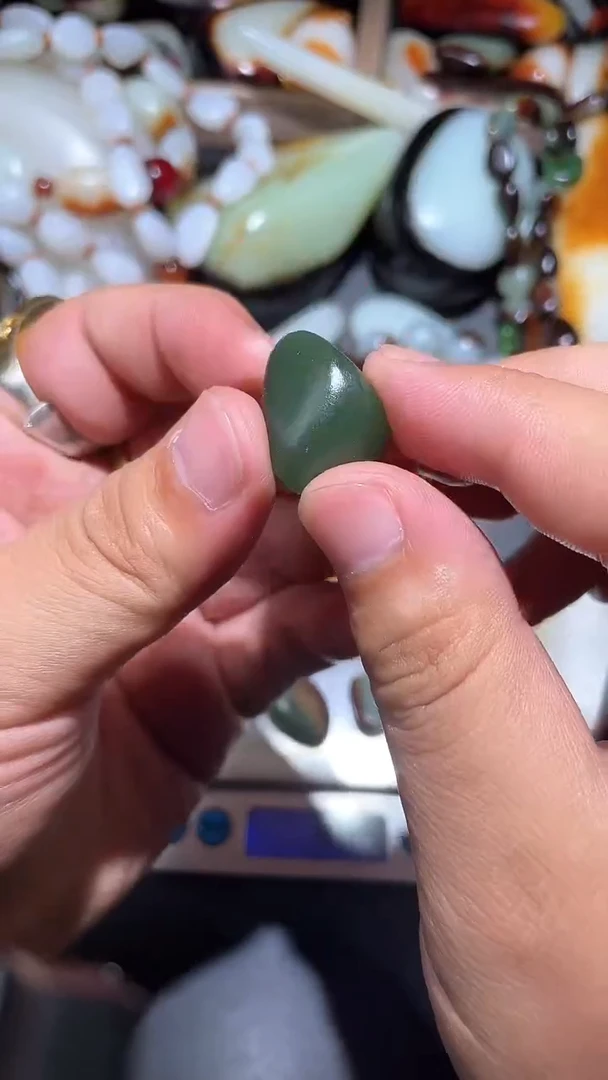 【闪购商品】和田玉挂件未镶嵌YL-LL-1.13-38多样性发货