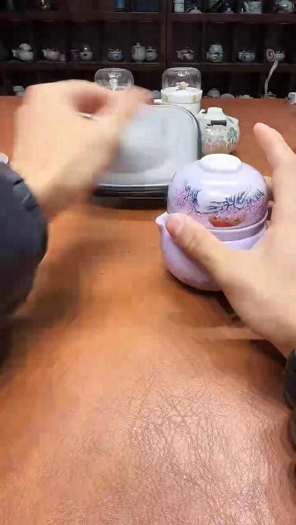 高雅艺术瓷简单清