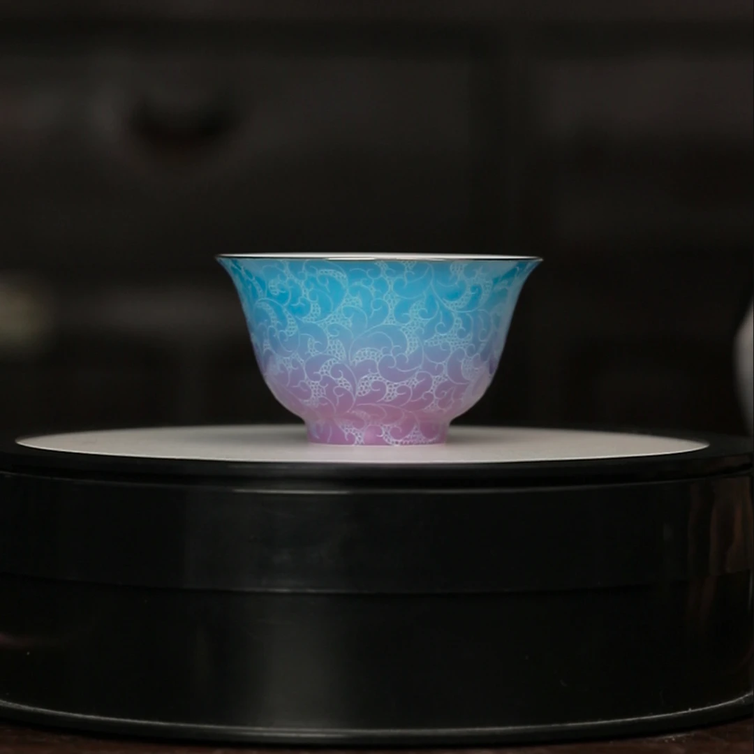 12.16/m20c3/渐变扒花撇口杯