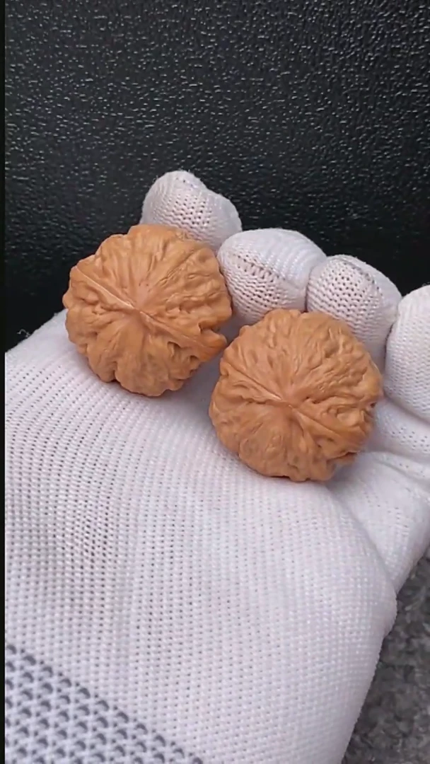 【闪购商品】文玩核桃把件磨盘粗筋