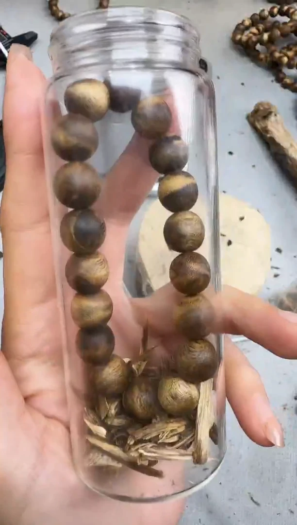 沉香沉香碎屑1.2白棋圆静静沉香甄选多样性发一