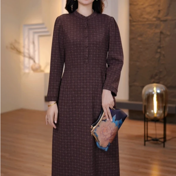 2025秋季新款加厚连衣裙大码女装显瘦遮肉减龄妈妈装FY-9275（琴琴