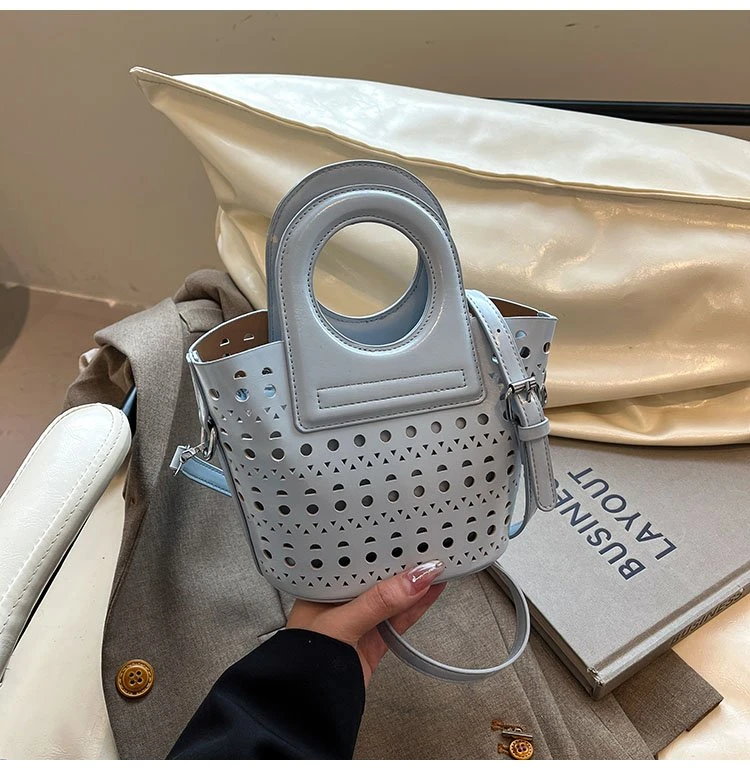 新款时尚百搭潮流女包单肩斜挎包2020蓝色