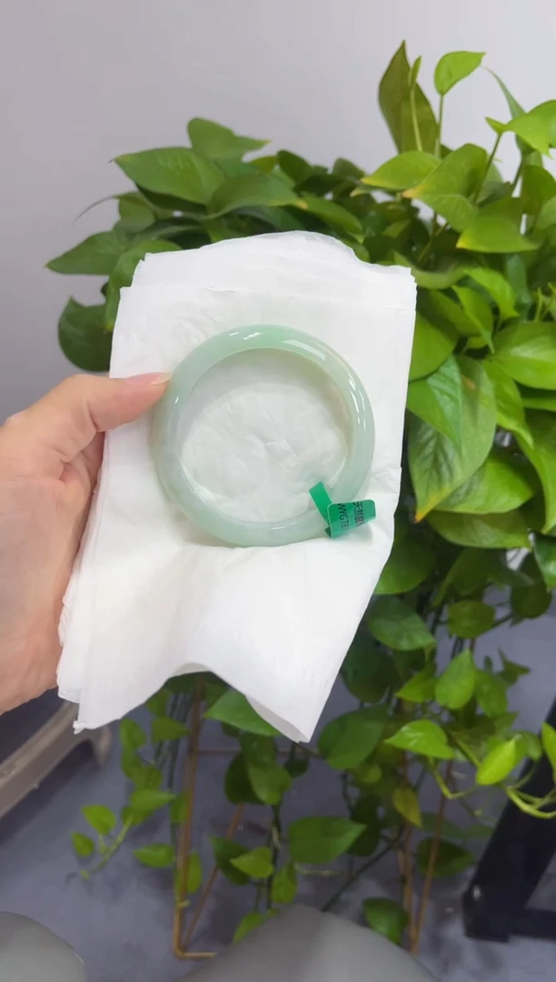 未镶嵌手镯翡翠周**粥00006698