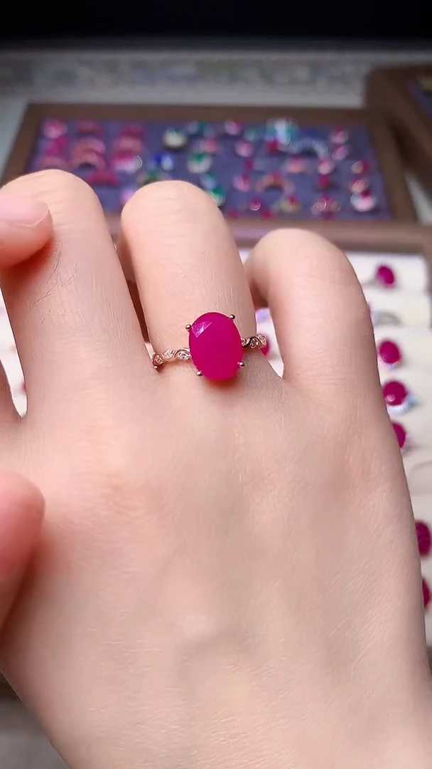 【闪购商品】红宝石戒指银S925镶嵌000