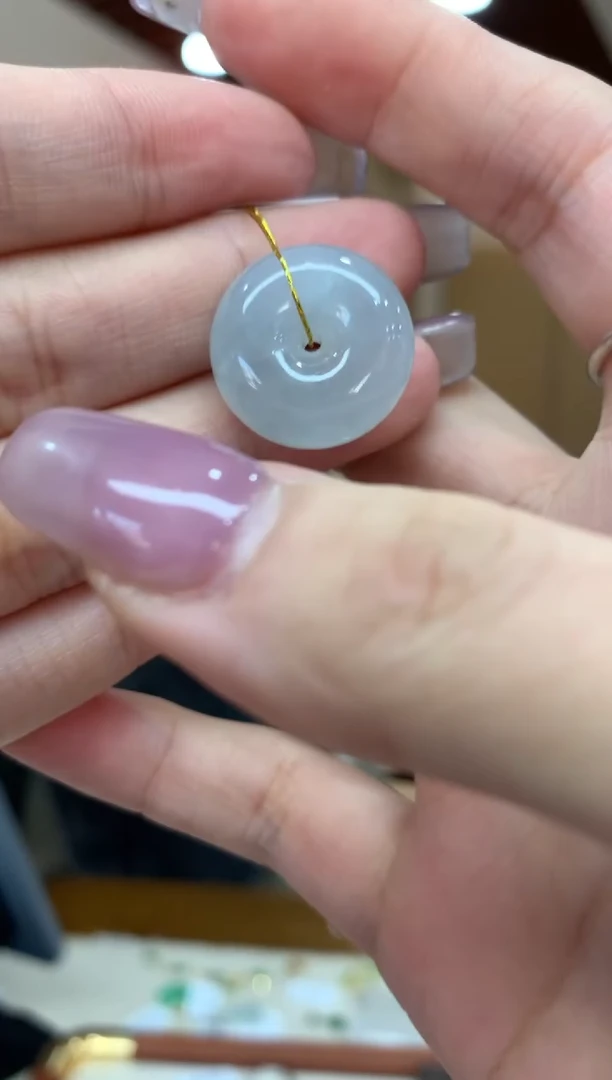 吊坠(不含链)未镶嵌翡翠平安扣