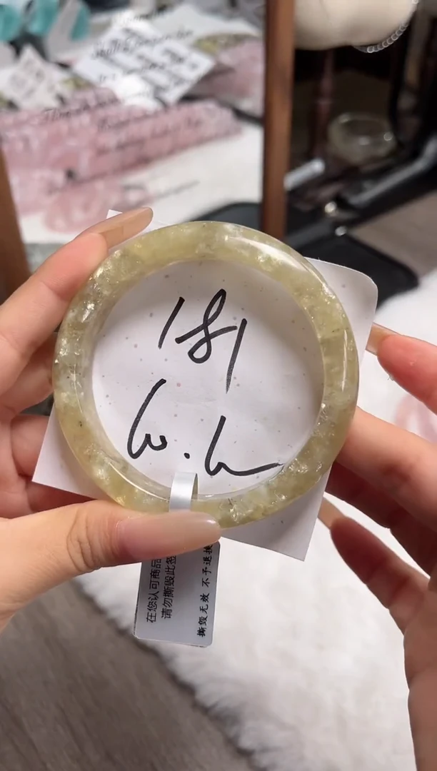 未镶嵌手镯水晶181(清仓默认包容)