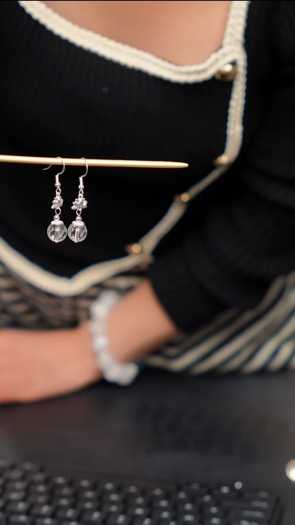 水晶摆件银S925镶嵌白水晶耳坠06