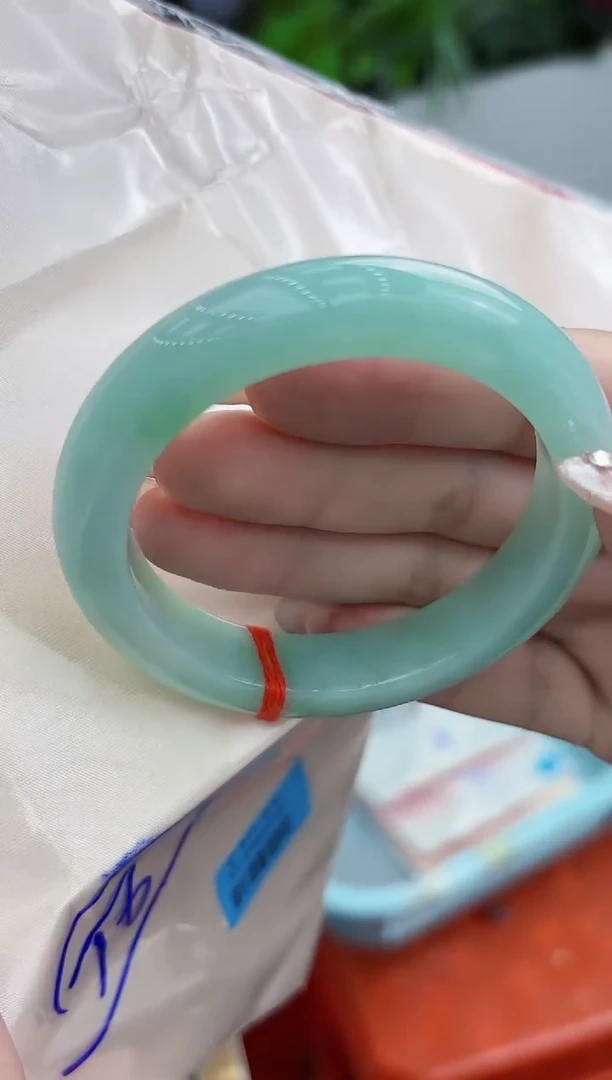 【闪购商品】翡翠手镯未镶嵌翡翠手镯