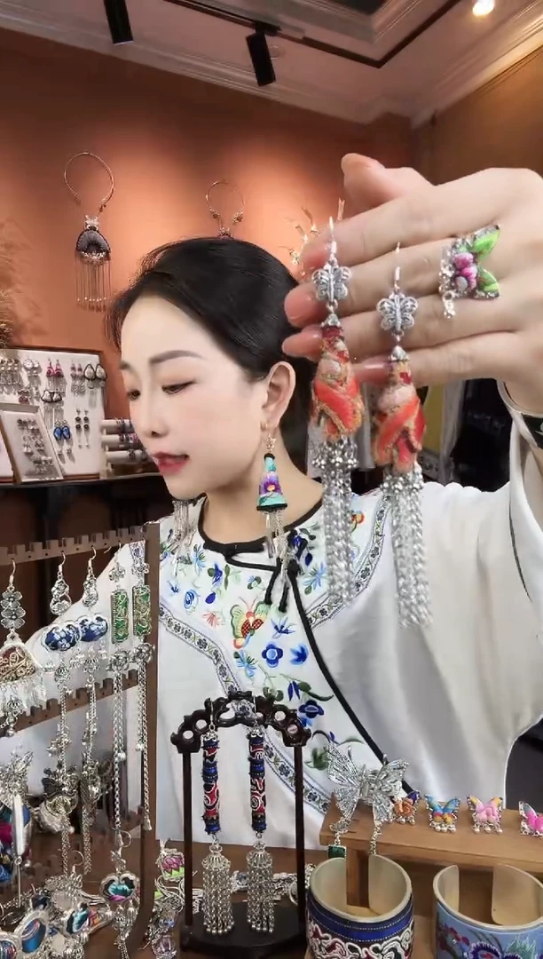 刺绣纯手工民族风耳环