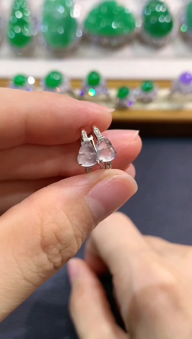 【闪购商品】翡翠耳饰18K金镶嵌w13