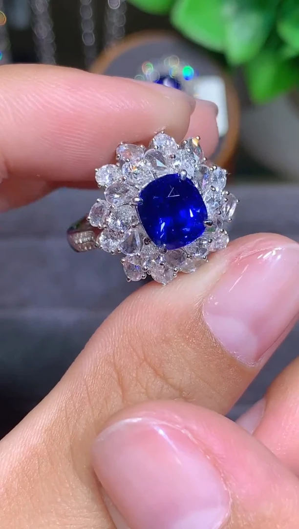 戒指蓝宝石铂Pt950镶嵌3.07CT