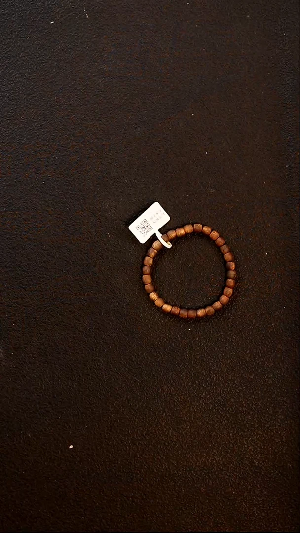 沉香手串 5mm莺歌绿棋楠鼓珠单圈高货