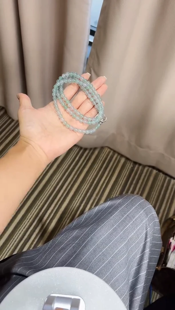 翡翠18K金镶嵌颈饰DFZ0609-18