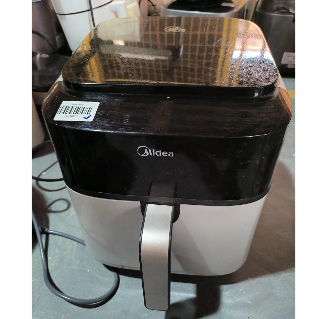 8新 Midea/美的 武汉仓空气炸锅轻微划痕功能完好