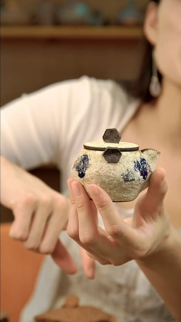 言野手作 粉引多宝宝瓶