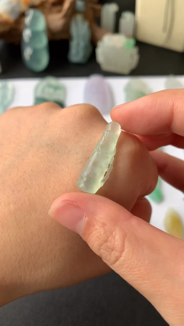 【闪购商品】定制翡翠未镶嵌翡翠