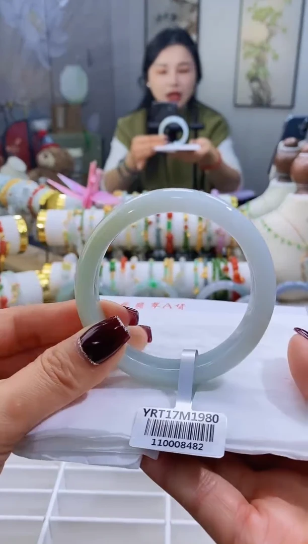 未镶嵌手镯翡翠33号58.2/11.8*8.1