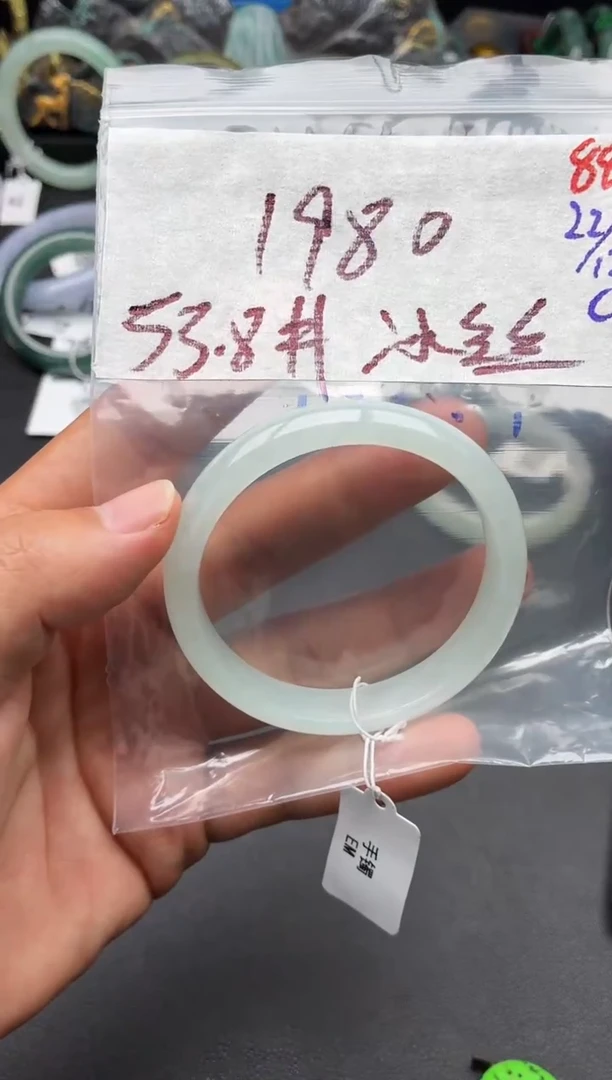 未镶嵌定制翡翠毛货需精细抛光多样性发1件88