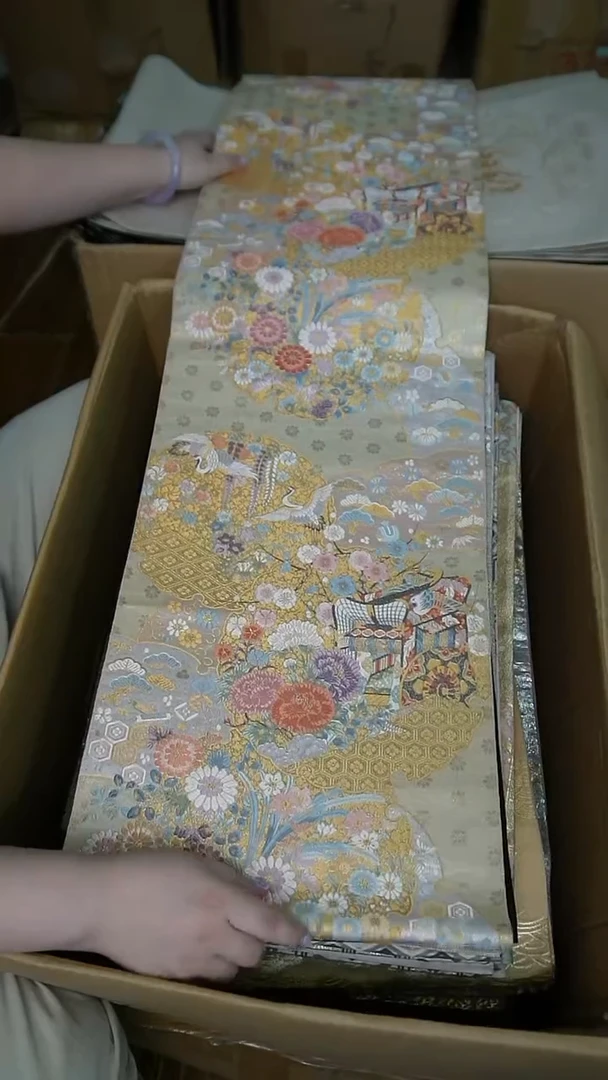 织绣12仙鹤花车图