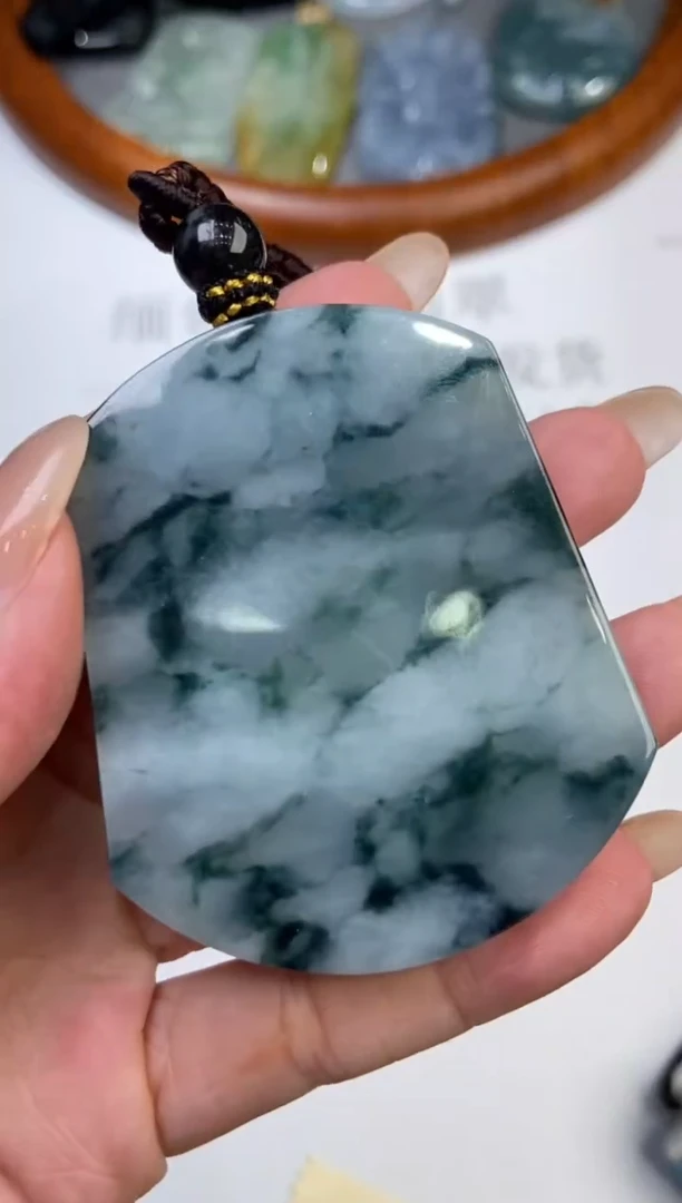 翡翠挂件未镶嵌2221482