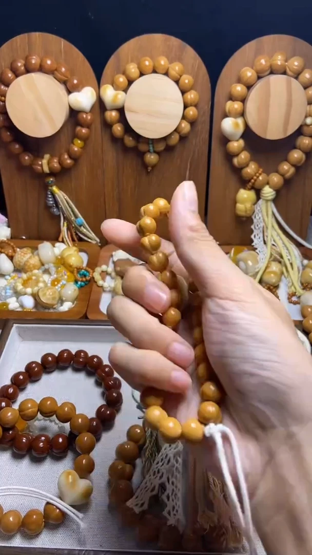 手串猴头核桃筱*~全品小馒头爱心复古风
