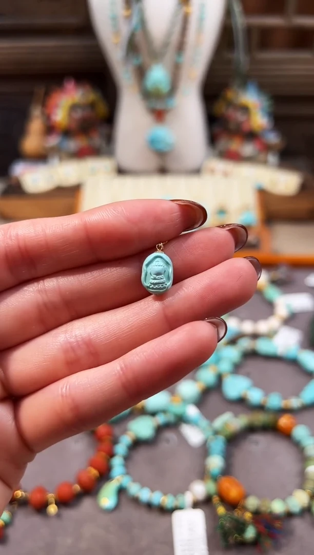 18K金镶嵌绿松石提溜宝宝佛