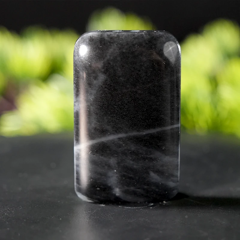 lot43 和田玉青花无事牌/QG51229-186483 保利山东