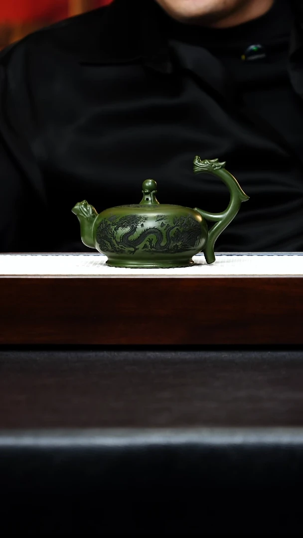 茶杯紫砂宜兴原矿纯手工紫砂 双龙戏珠 景州墨绿泥