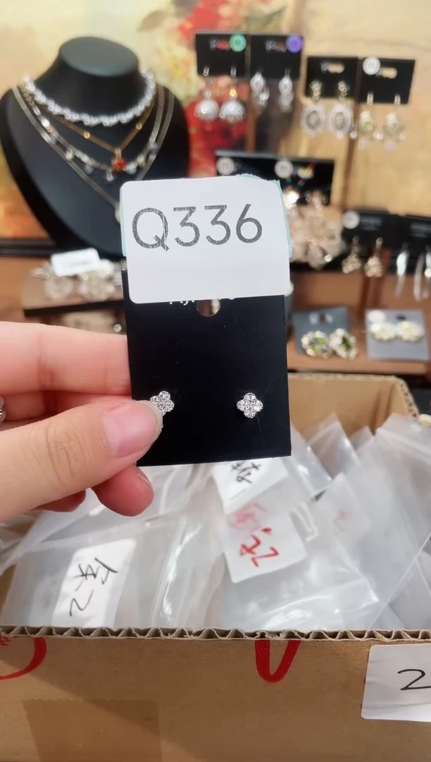 铜合金锆石925银Q336