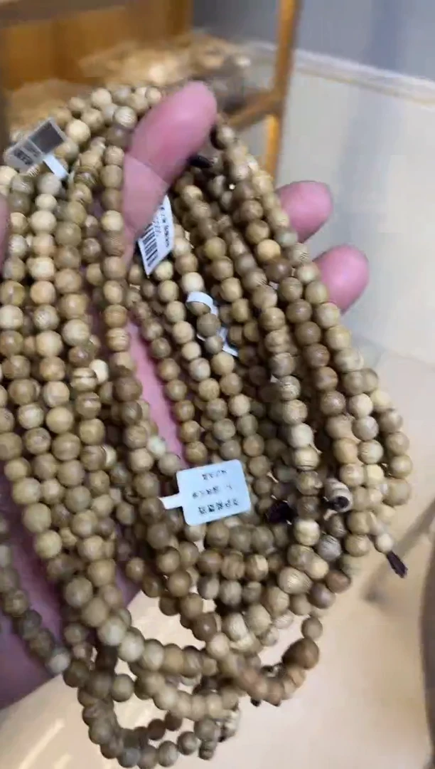 【闪购商品】沉香手串菩萨棋圆珠长串微瑕0.7多样性发其一