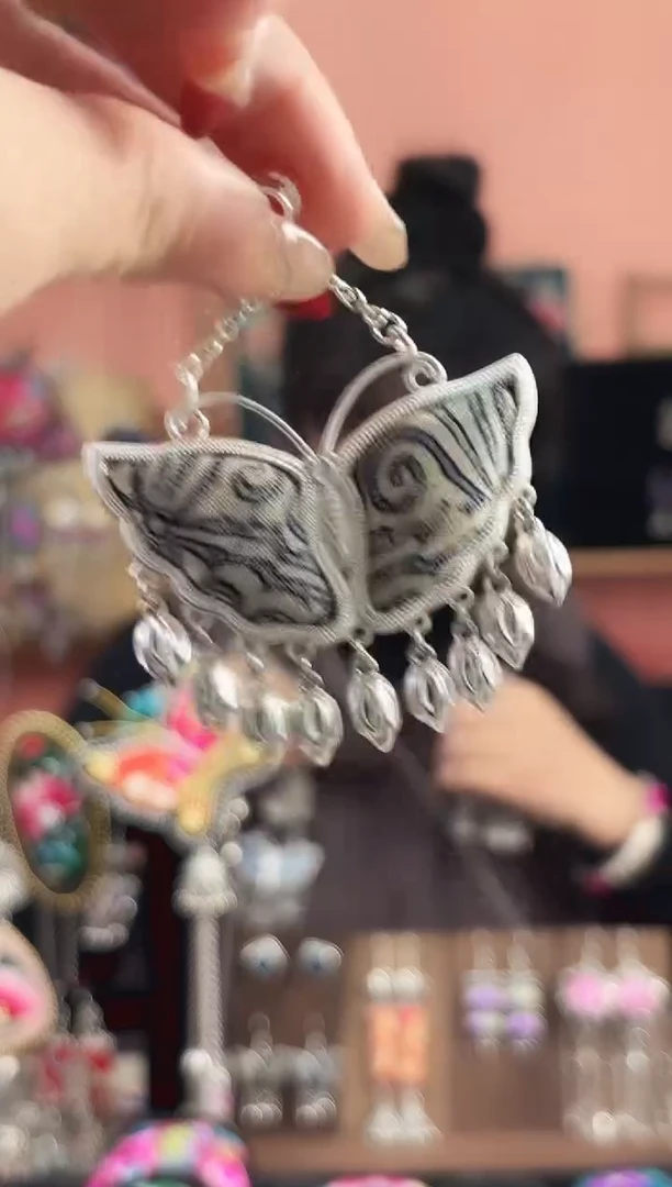 织绣艺枝独绣手工饰品320