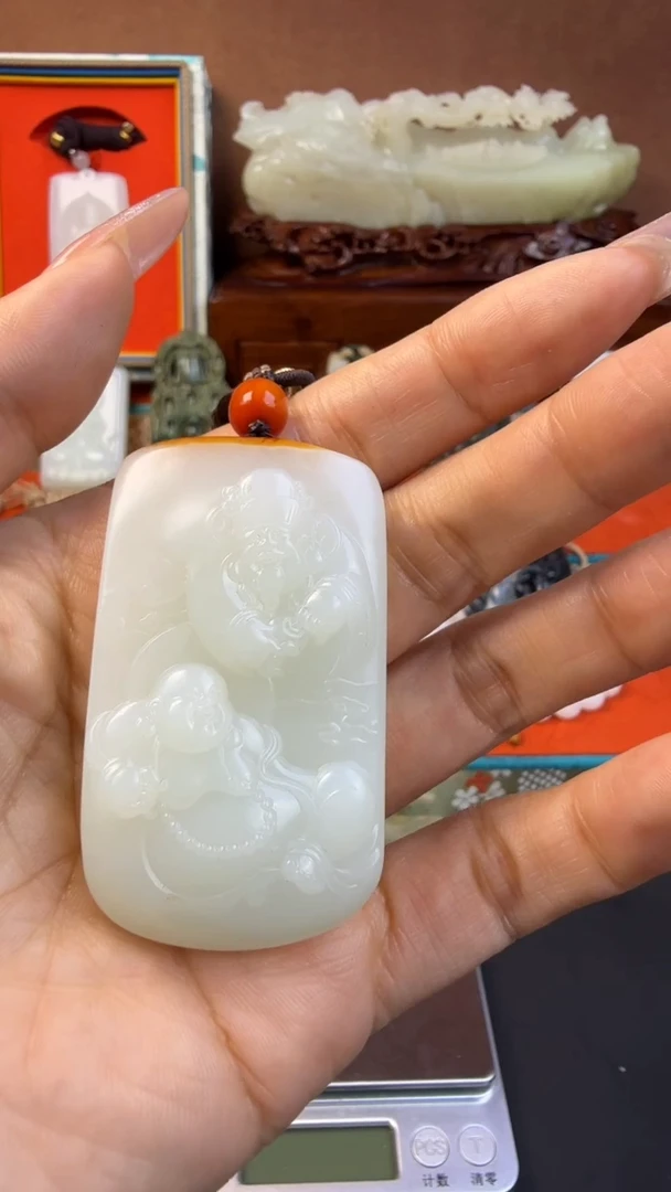 颈饰未镶嵌和田玉和田玉