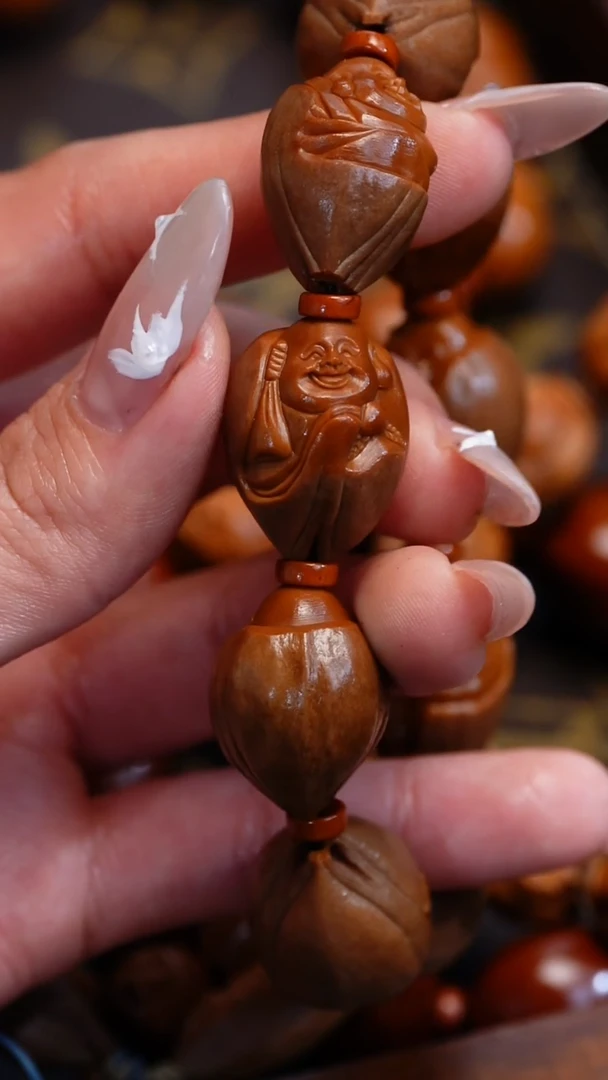 【闪购商品】橄榄核吊坠苏工橄榄核