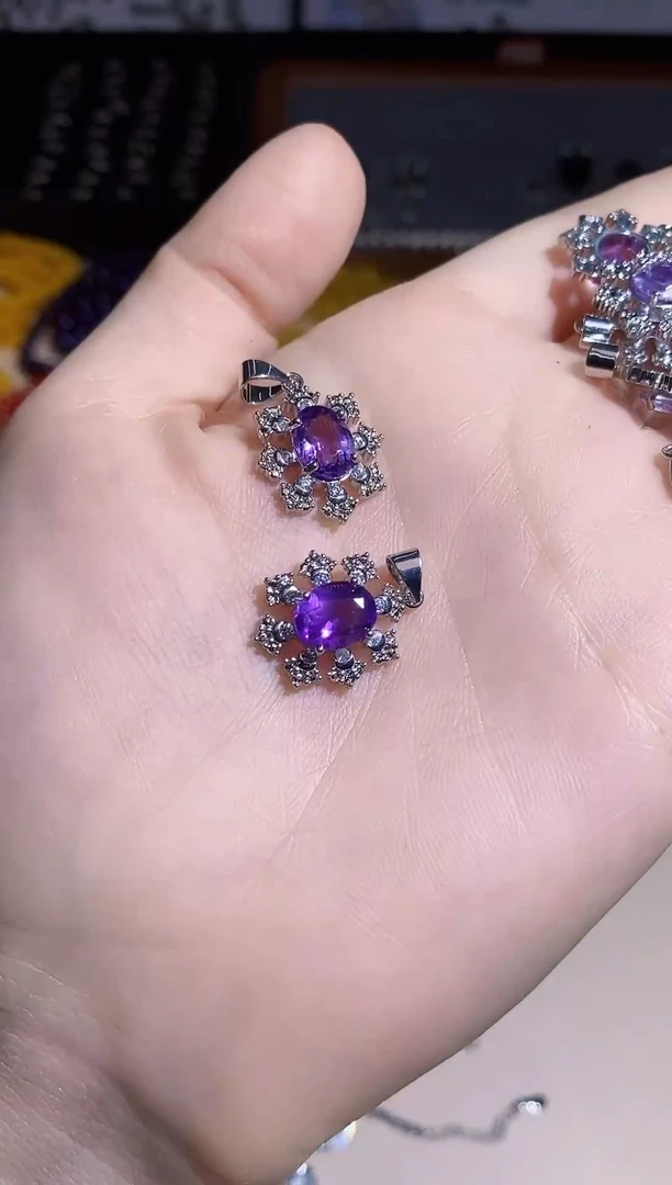 【闪购商品】水晶吊坠(不含链)未镶嵌多样性 发其一  【51】