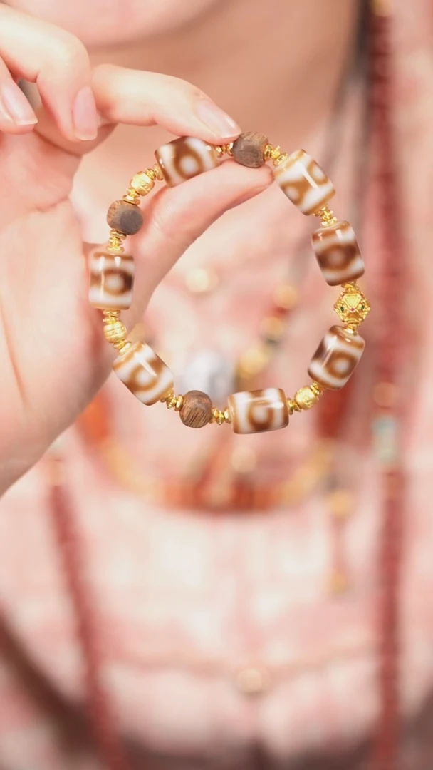 玛瑙/玉髓（覆膜）颈饰未镶嵌传世珠宝-多样性发其一