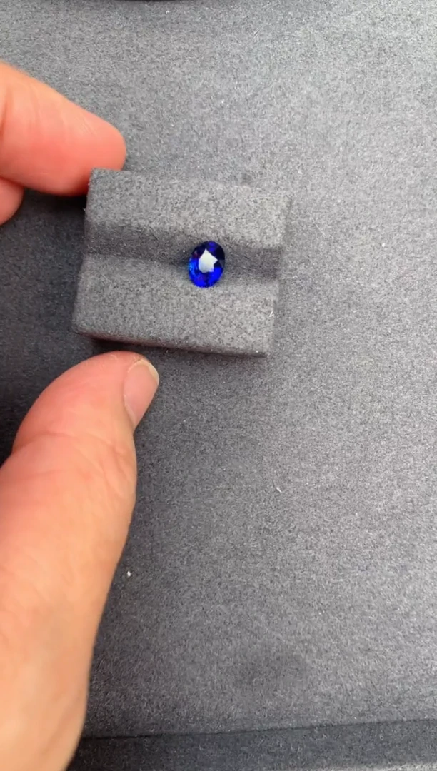 【闪购商品】蓝宝石裸石未镶嵌1ct皇家蓝