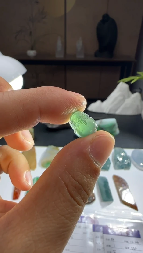 未镶嵌定制翡翠缅甸A货翡翠