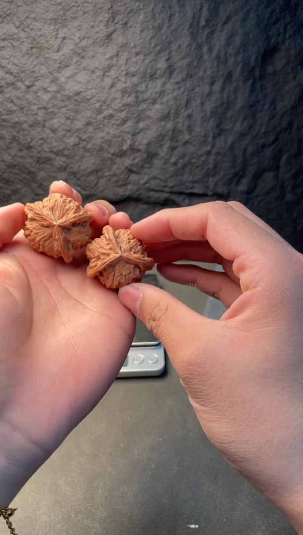 吊坠文玩核桃三棱54