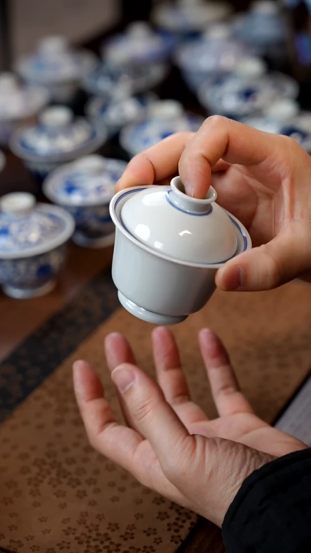 【闪购商品】100马蹄盖碗1111111111