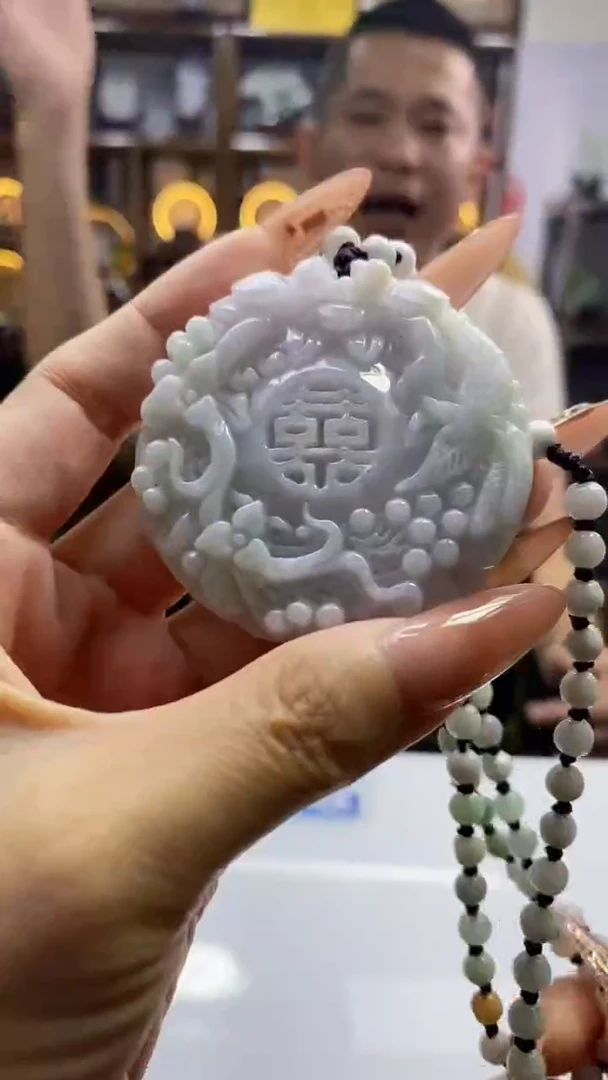 翡翠未镶嵌颈饰1295