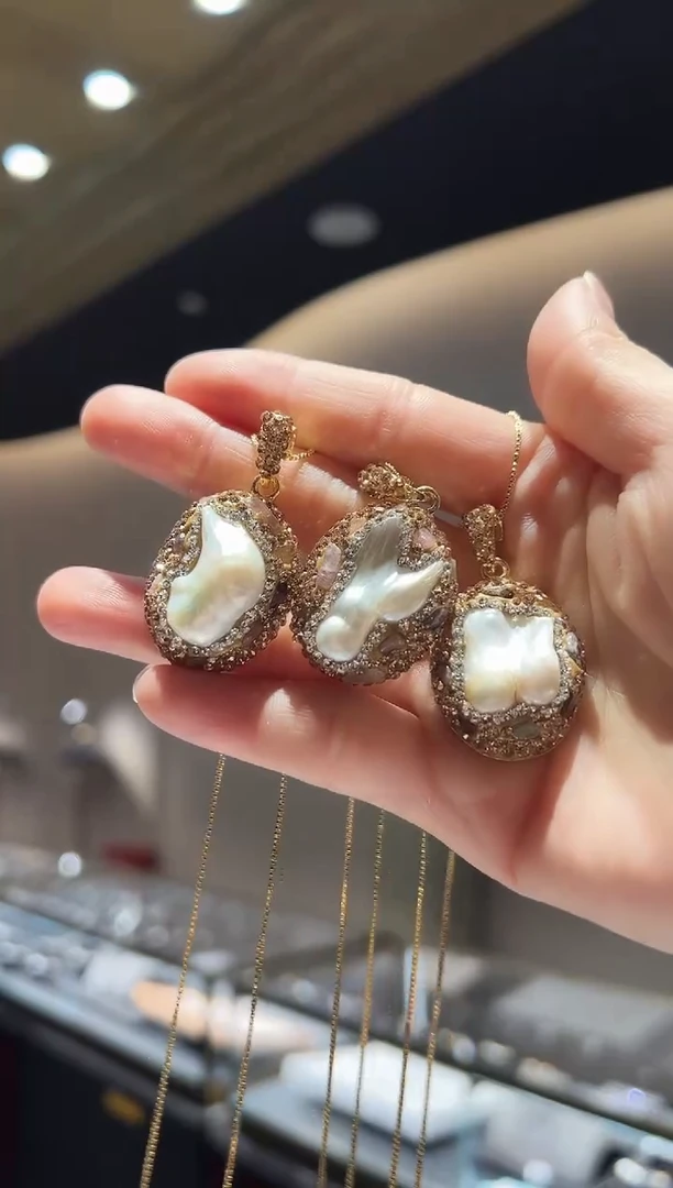 【闪购商品】淡水珍珠颈饰未镶嵌1】多样性发其一