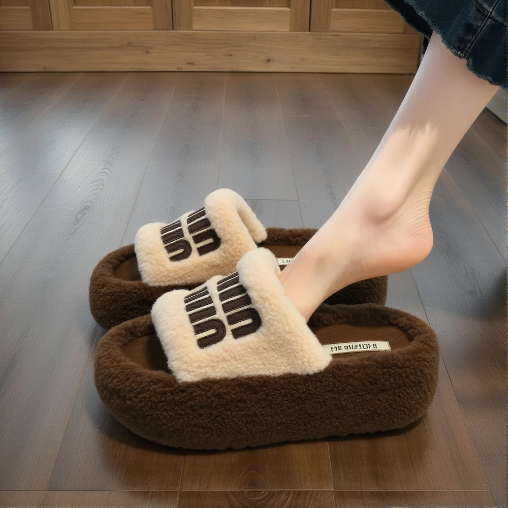 羊羔绒厚底毛毛拖鞋女外穿2025新款秋季红色拼色字母加绒保暖棉拖