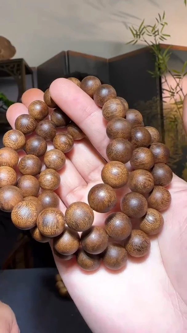 【闪购商品】沉香手串单圈白奇圆珠1.2/12g+多样性发一条