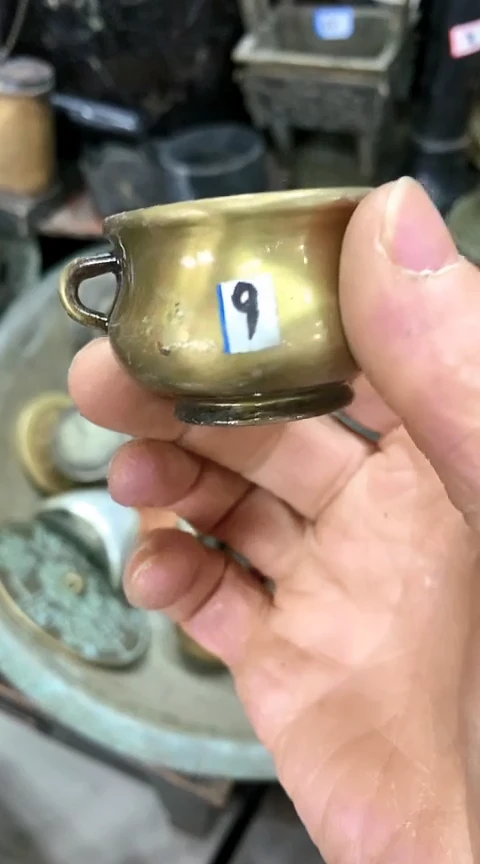 【闪购商品】一物一拍编号9小香炉