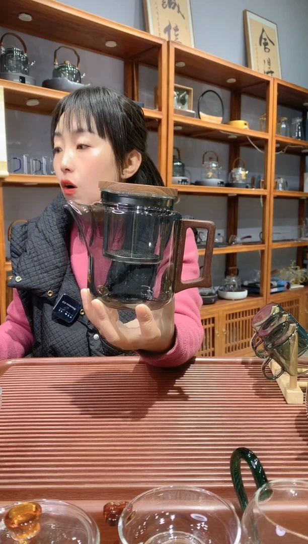 神奇壶450毫升烟灰色